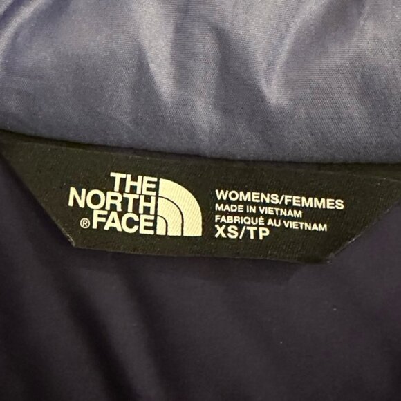 NWT The North Face Aconcagua down Jacket in starry purple.  Women’s XS - Picture 3 of 6